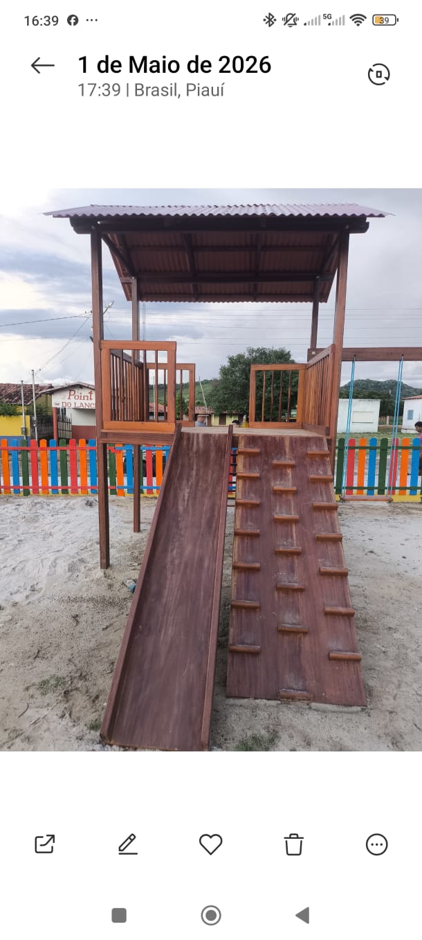 Playground de madeira 3 - Geovane Esquadrias Parnaíba PI
